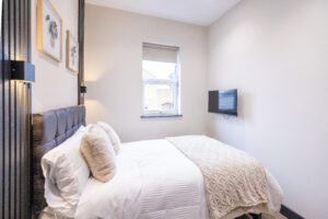 10 Station Road, Northfleet, Gravesend, DA11 9DY